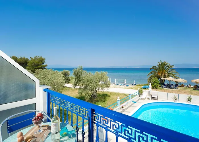 Golden Sunset فندق 2*