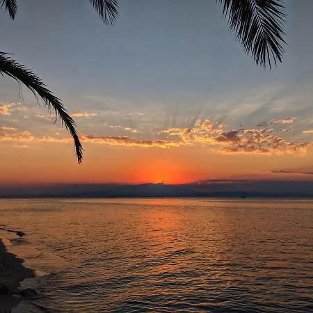 Golden Sunset Hotel 2*