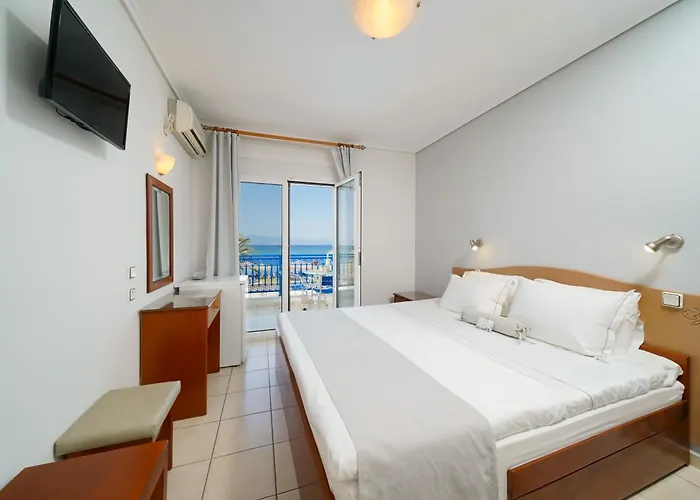 Otel Golden Sunset 2*